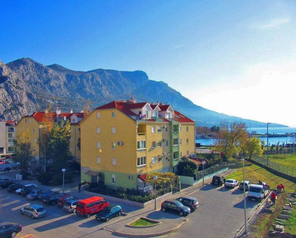 Apartman *Sanja* Omis Apartment Екстериор снимка